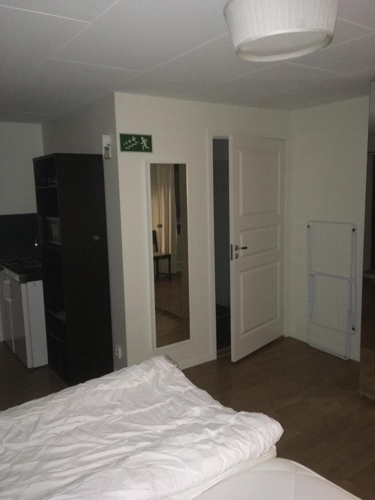 Trollhaettans Bed And Breakfast Zewnętrze zdjęcie