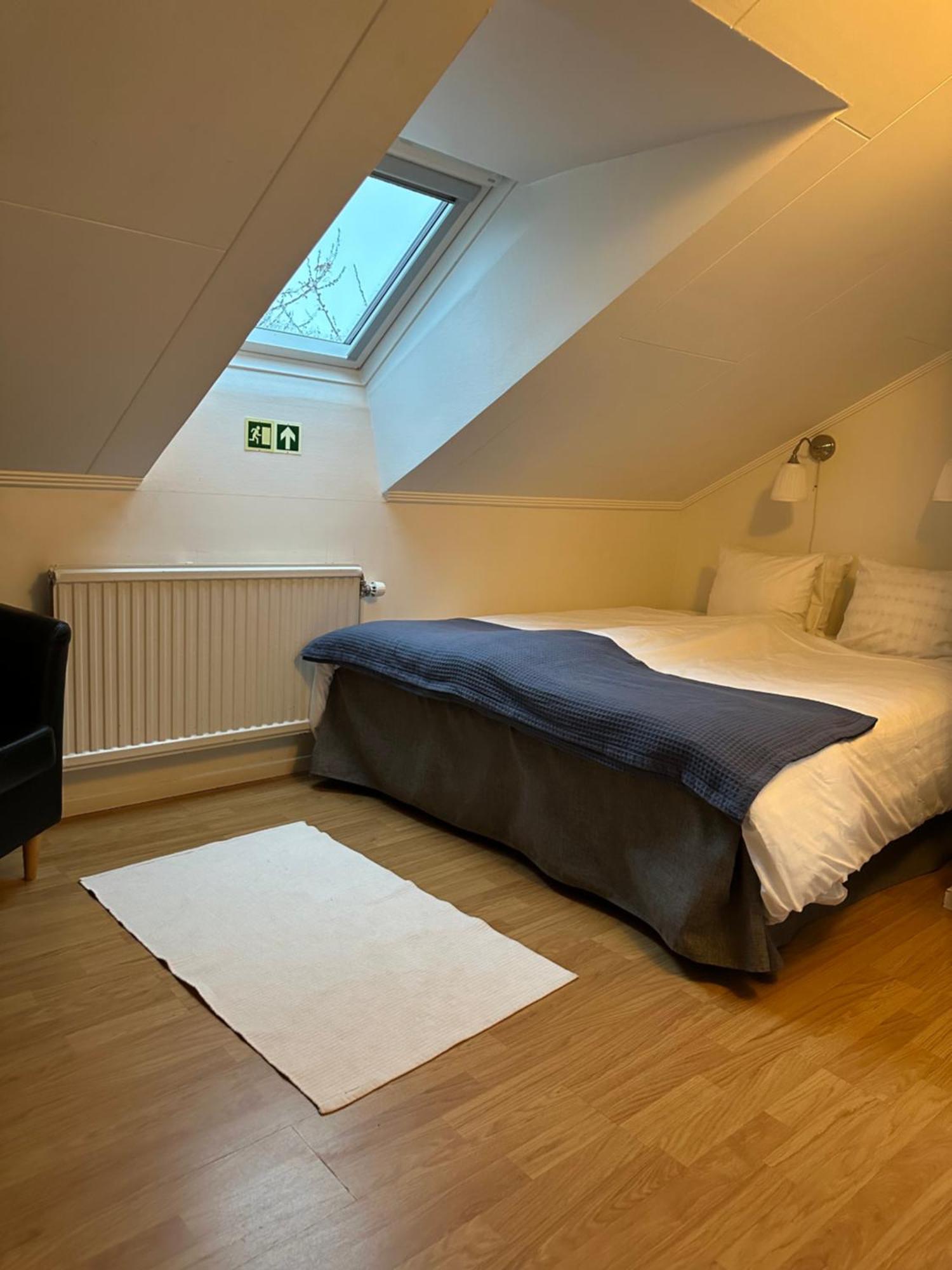 Trollhaettans Bed And Breakfast Zewnętrze zdjęcie